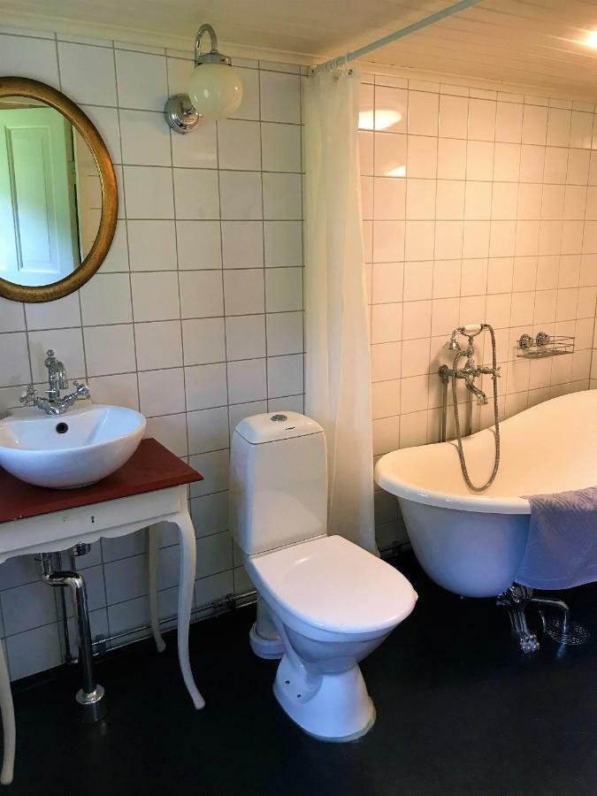Sjoebacken Gard Panzió Lerdala Kültér fotó